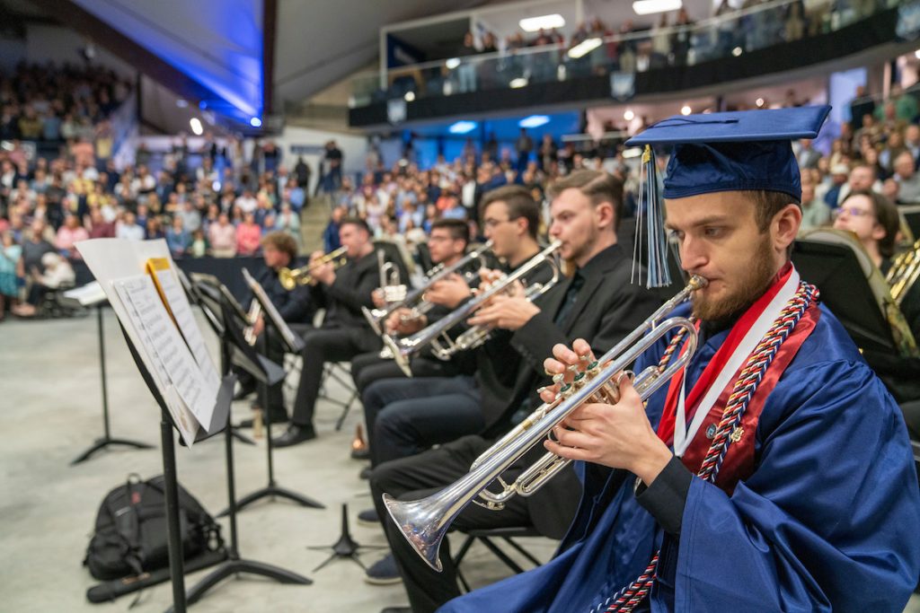 A photo of the commencement band